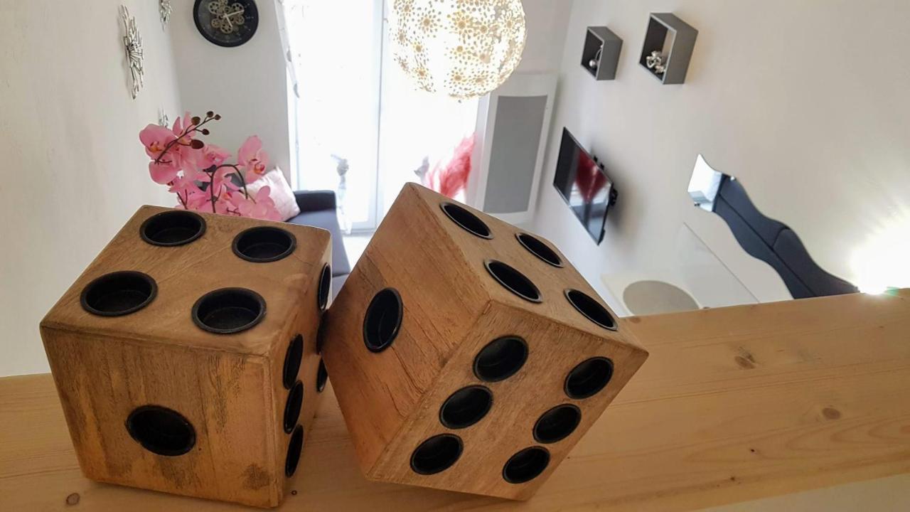 Les Nuits D'Anis - Appartements Hypercentre Le Puy-en-Velay Luaran gambar