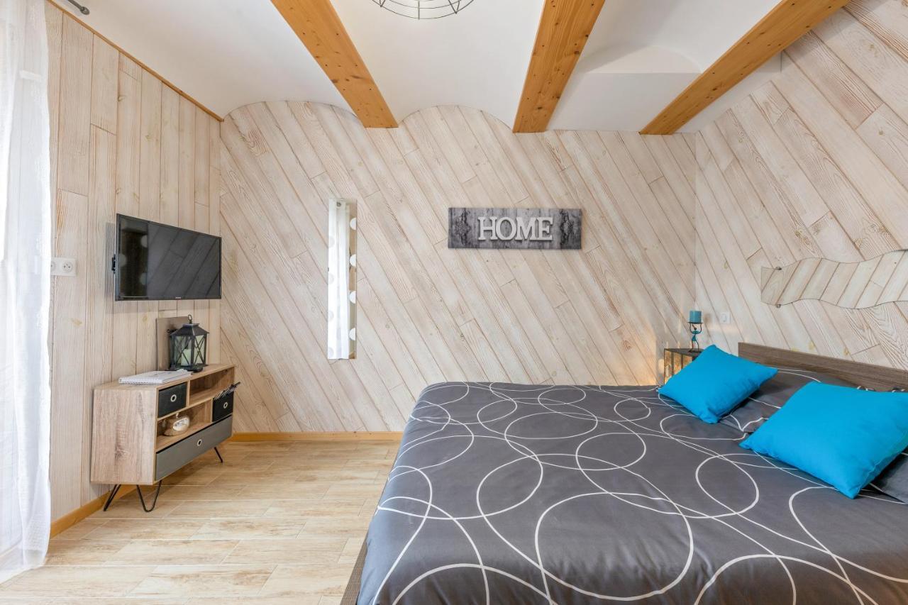 Les Nuits D'Anis - Appartements Hypercentre Le Puy-en-Velay Luaran gambar